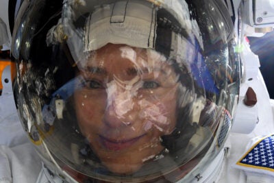 Jessica Meir spacewalk