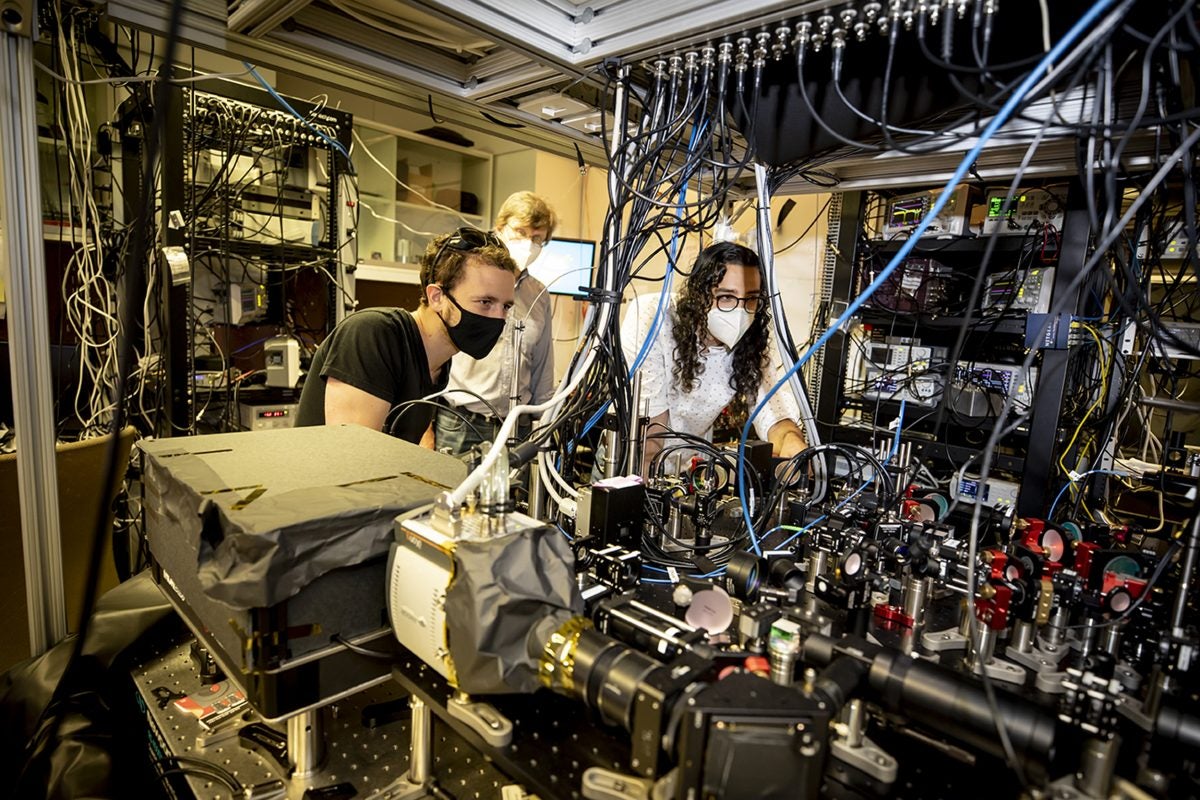 Físicos liderados por Harvard hacia la computación cuántica