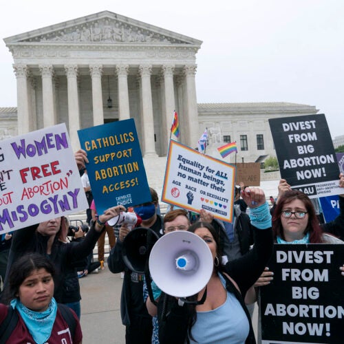 Protesters are demonstrating in support and protest for abortion rights outside the Supreme Court.