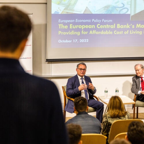 Deutsche Bundesbank President Joachim Nagel and Harvard Professor Benjamin Friedman.