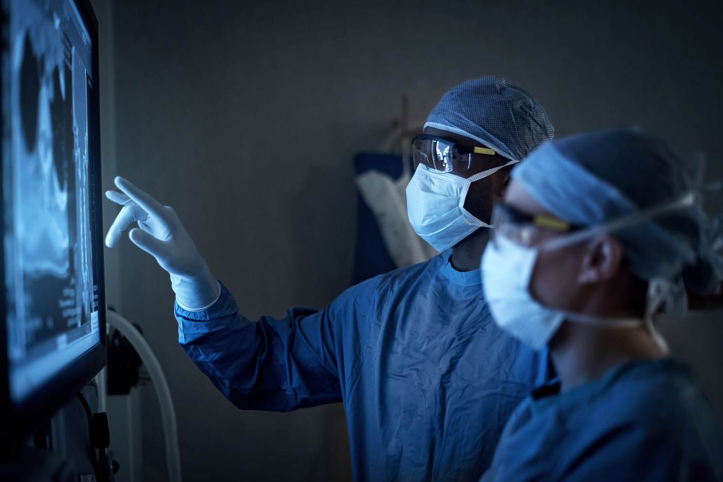 Brain-injured patients may be taken off life support too soon — Harvard