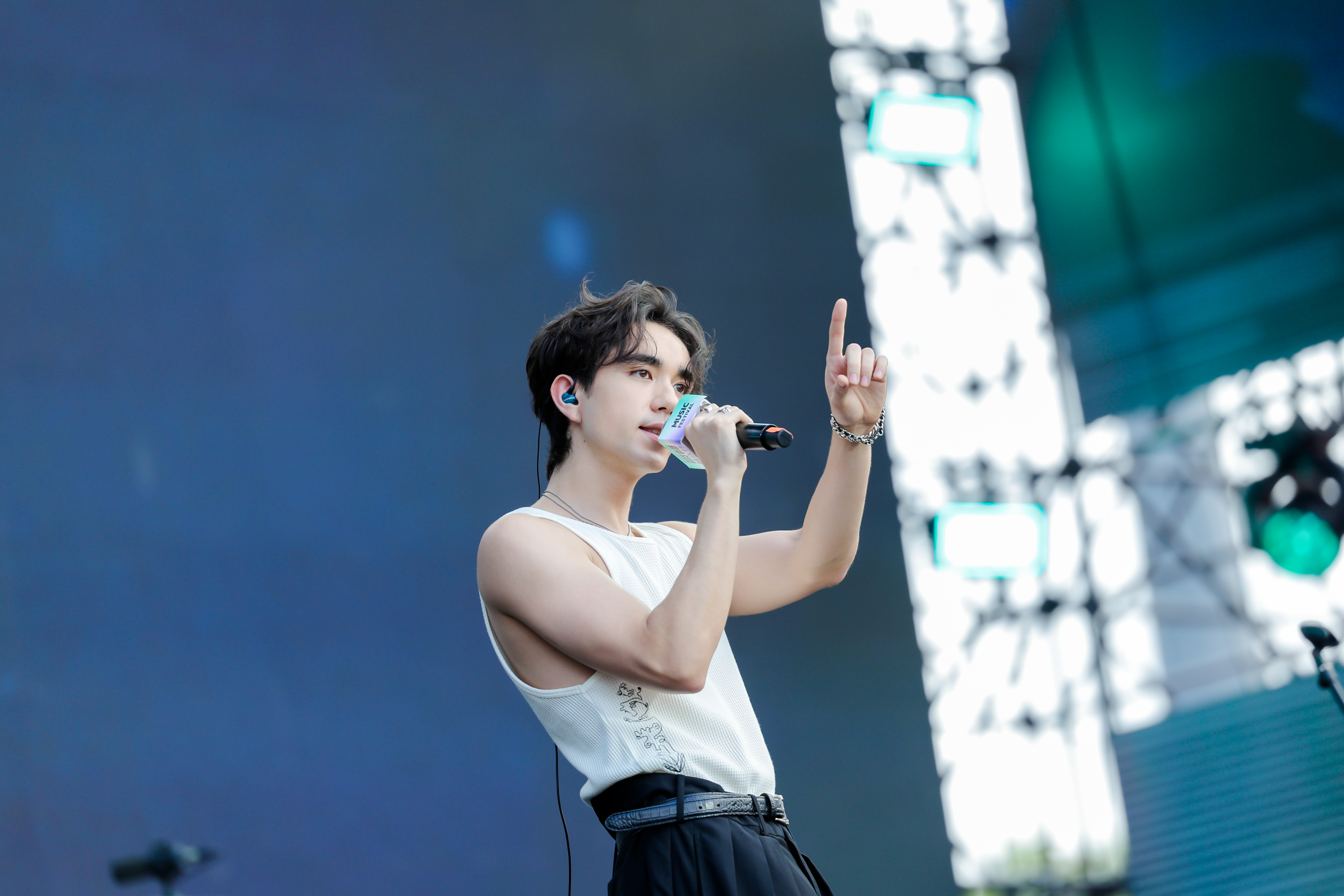 Intersection's Kazuma Mitchell juggles Harvard studies, stardom