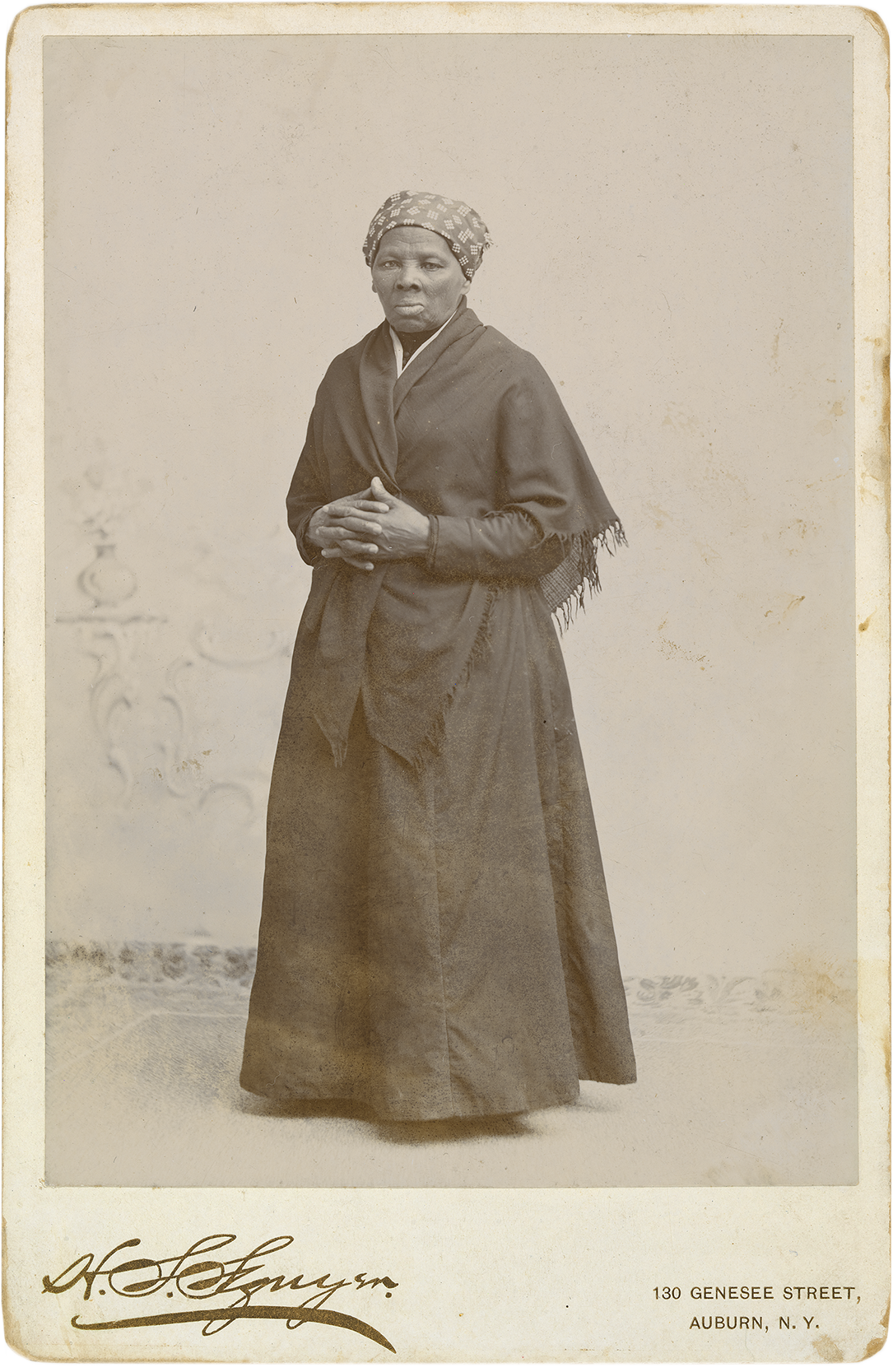 Harriet Tubman at around the age of 65. Photo by Seymour Squyer, Auburn, New York, circa 1885.
(National Portrait Gallery, Smithsonian Institution)