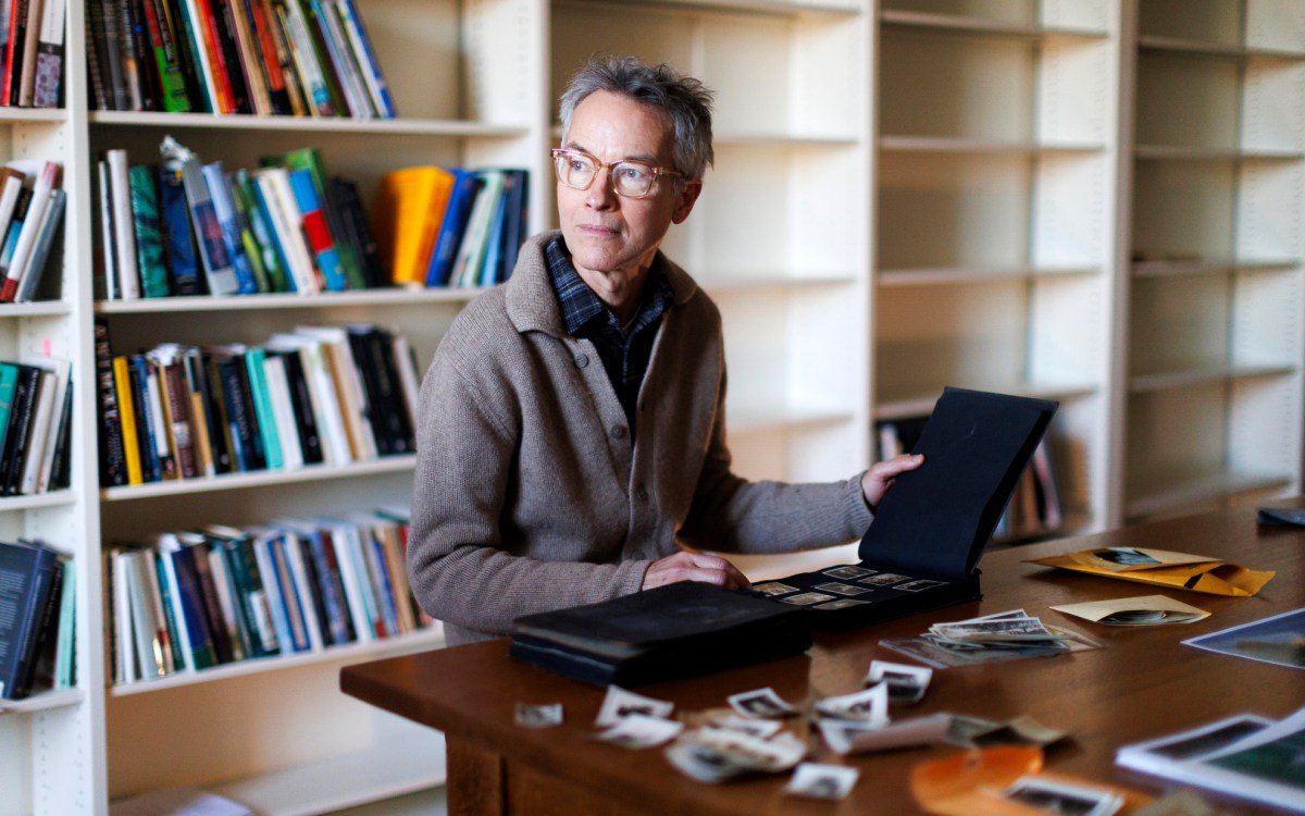 Robin Kelsey examines photographs from his family archive.