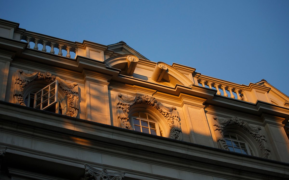 Winthrop House.