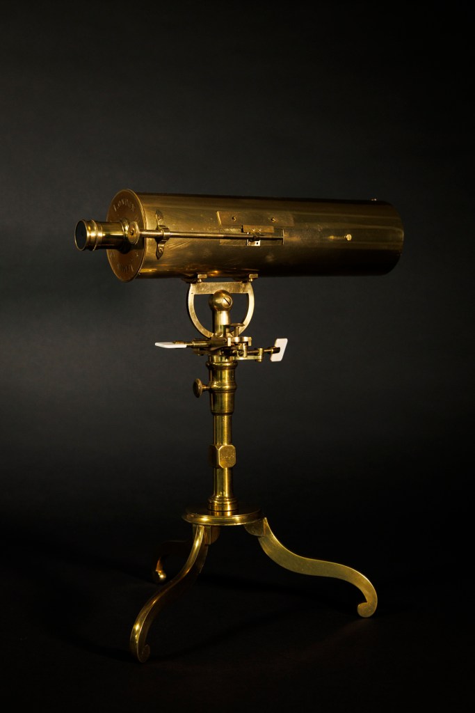 A photo of a Cassegrain reflecting telescope from 1758