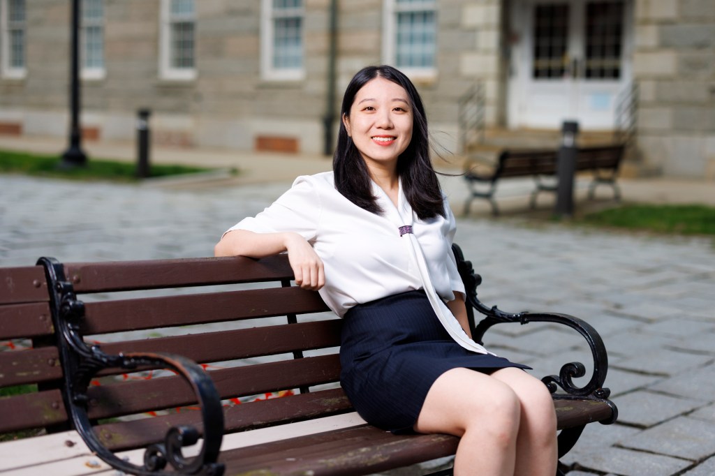 Chenlu Gao