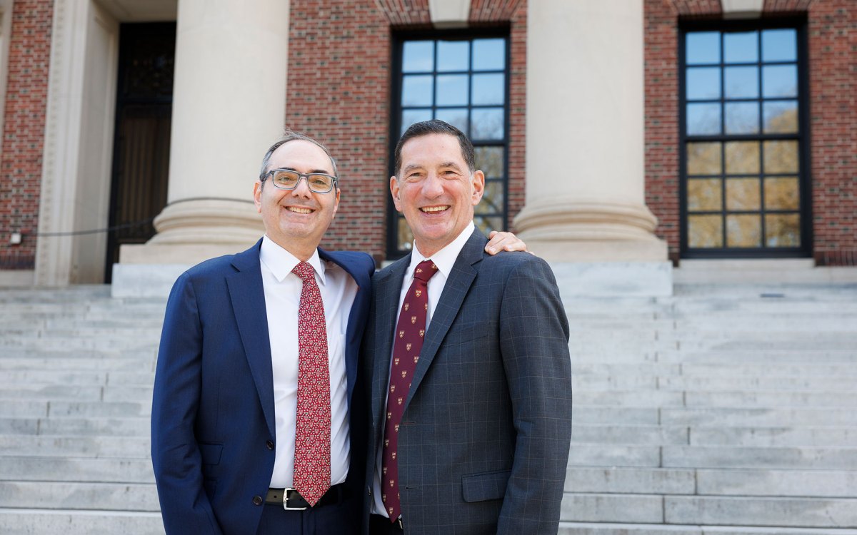 David Battat ’91 (left) and William Makris, Ed.M. ’00