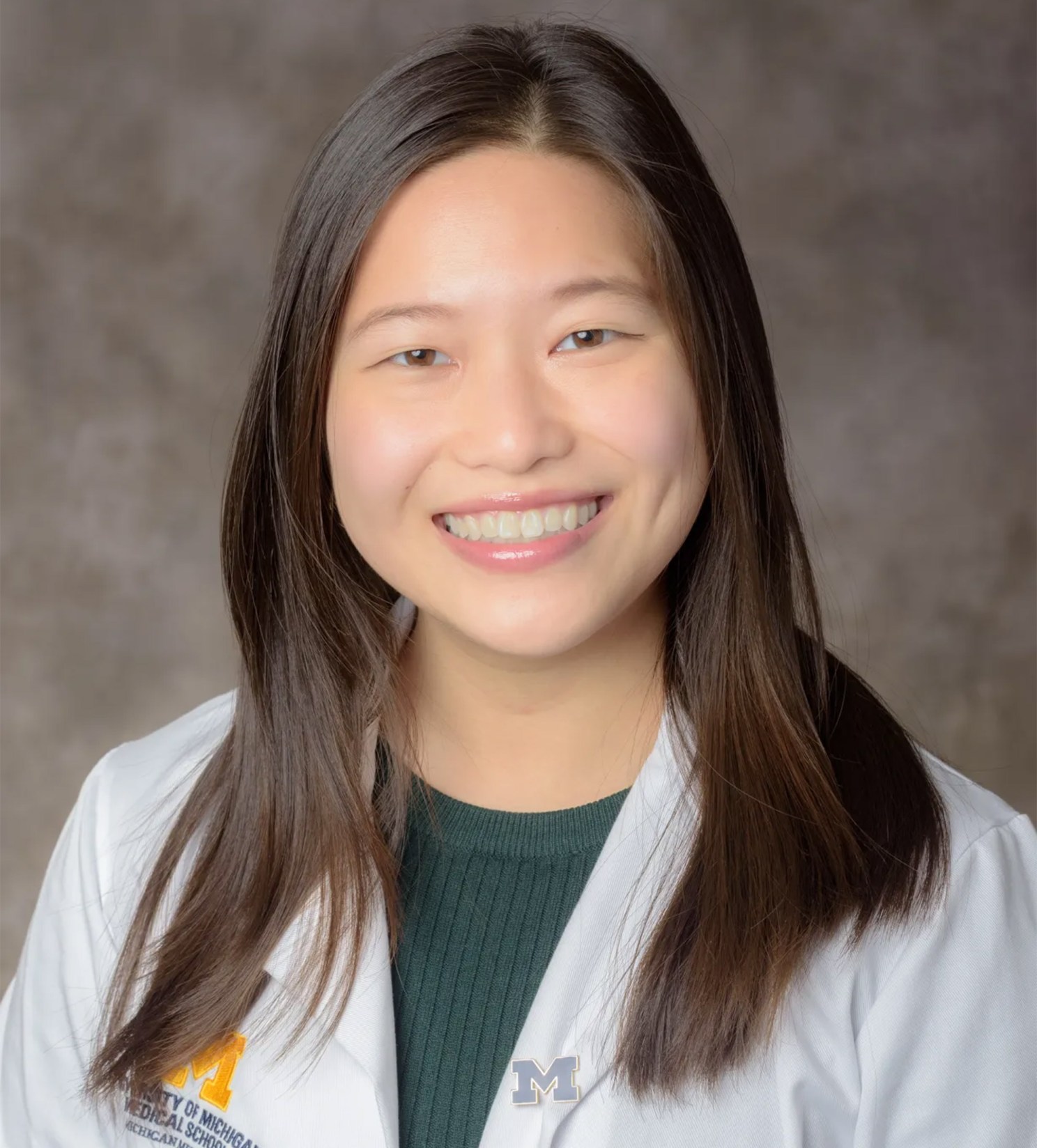 2026-2027 Grossman Fellow Maria Zou.
