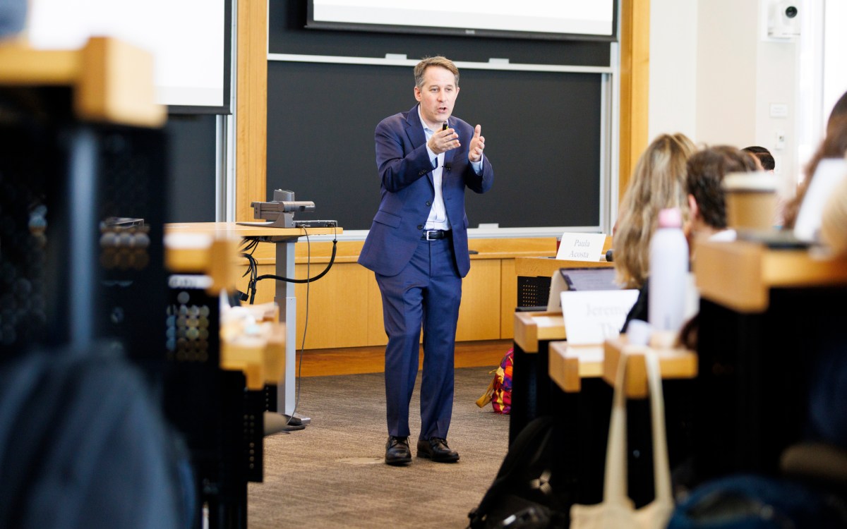 Jeremy Weinstein lecturing.