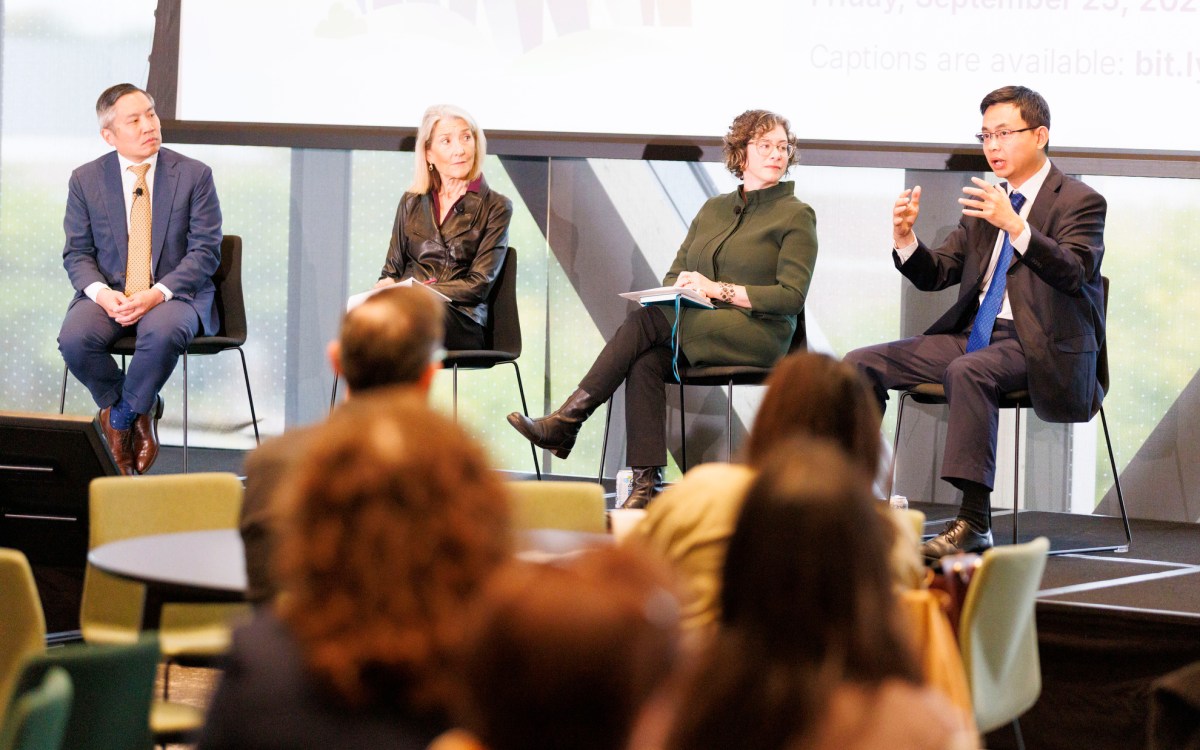 Panelists Bernard Chang, Amy Edmondson, Rachel Weber, and Le Xie.